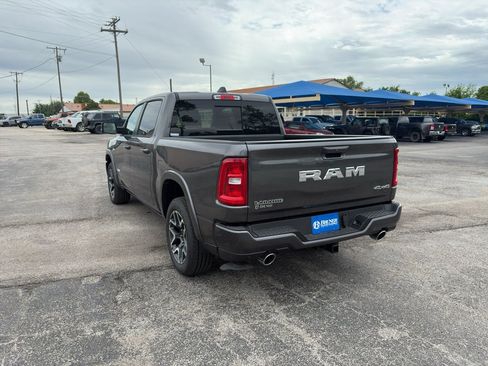 New 2026 RAM 1500 Laramie w/ Laramie Southwest Edition AWD/4WD image 7