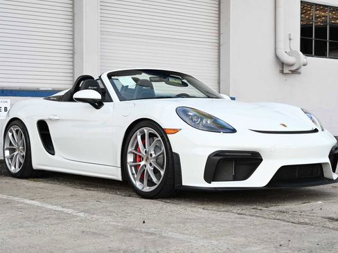 Used 2020 Porsche 718 Boxster Spyder image 1