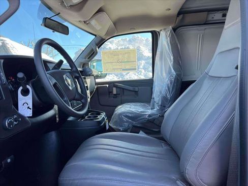 New 2025 Chevrolet Express 2500 RWD 2500 Regular Wheelbase WT w/ Chrome Appearance Package image 6