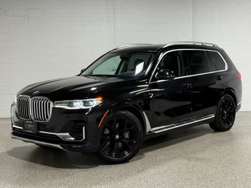 Used 2020 BMW X7 xDrive40i w/ Cold Weather Package AWD/4WD image 2