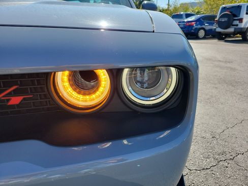 Used 2020 Dodge Challenger R/T Scat Pack RWD image 11