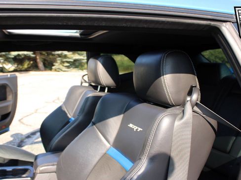 Used 2010 Dodge Challenger SRT8 w/ SRT Option Group II image 13