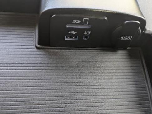 Used 2015 RAM 1500 Sport w/ Sport Premium Group image 13