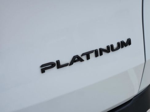 Used 2024 Toyota Grand Highlander AWD Hybrid image 42