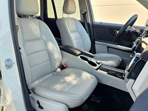 Used 2014 Mercedes-Benz GLK 350 2WD image 20