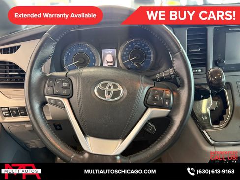 Used 2016 Toyota Sienna XLE Premium image 18