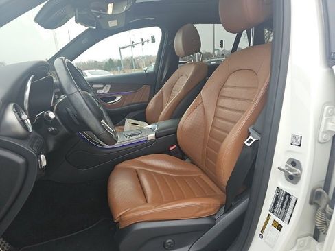 Certified 2021 Mercedes-Benz GLC 300 4MATIC image 16