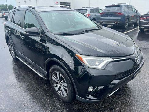 Certified 2016 Toyota RAV4 XLE AWD/4WD image 6