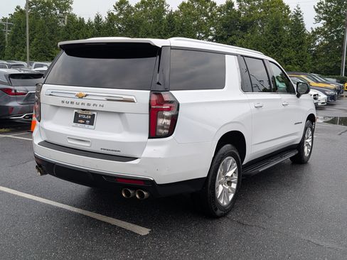 Used 2024 Chevrolet Suburban Premier RWD image 5