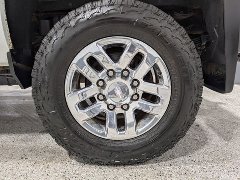 Used 2018 Chevrolet Silverado 3500 LTZ w/ Duramax Plus Package image 12