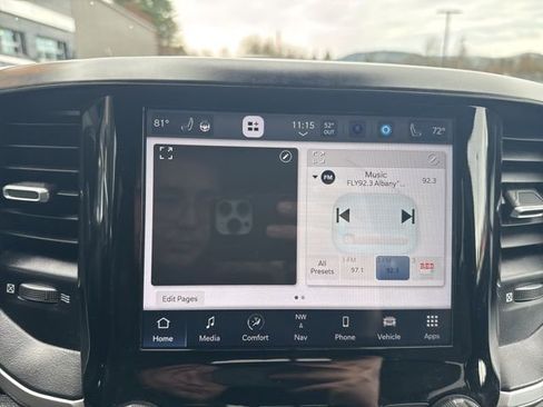 Used 2022 RAM 1500 Big Horn AWD/4WD image 21