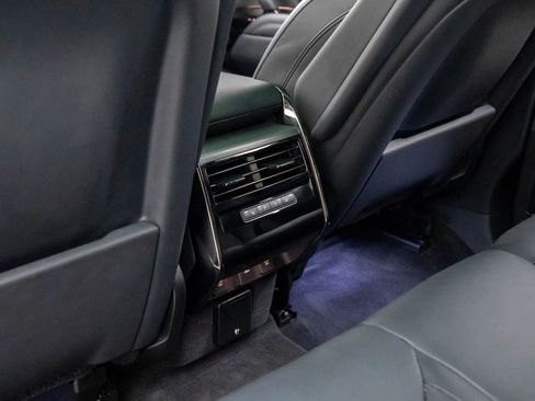 Used 2023 Land Rover Range Rover Sport SE Dynamic image 19