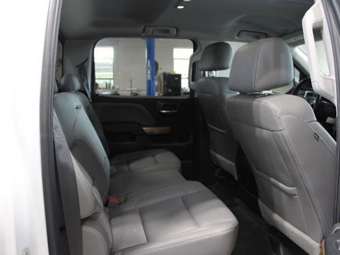 Used 2018 Chevrolet Silverado 1500 LTZ w/ Sport Package AWD/4WD image 16