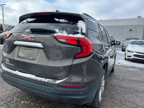 Used 2020 GMC Terrain SLE w/ Driver Convenience Package image 20