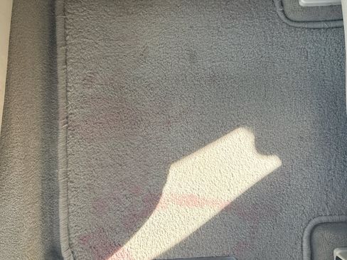 Used 2013 Cadillac XTS 4dr Sdn FWD image 18