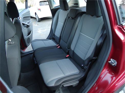 Used 2013 Ford C-MAX SE w/ Winter Pkg image 12