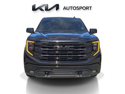Used 2026 GMC Sierra 1500 Elevation RWD image 2