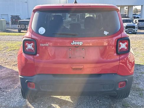 Used 2021 Jeep Renegade Sport image 6