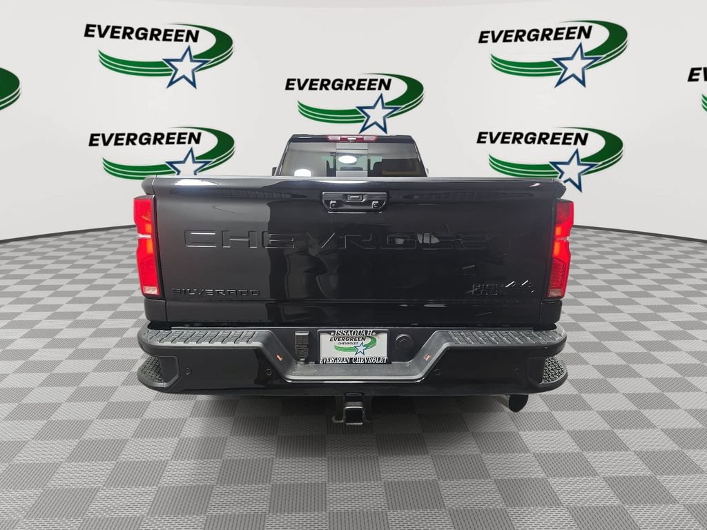New 2026 Chevrolet Silverado 3500 High Country w/ High Country Premium Package AWD/4WD image 6