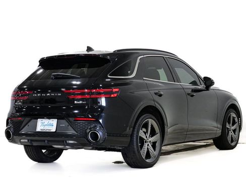 Used 2022 Genesis GV70 3.5T Sport w/ Sport Prestige Package image 7