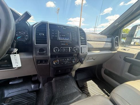 Used 2019 Ford F550 2WD Crew Cab Super Duty image 15