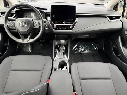 Certified 2024 Toyota Corolla LE image 18