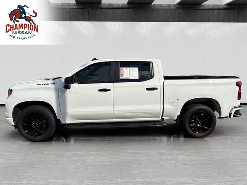 Used 2025 Chevrolet Silverado 1500 Custom w/ LPO, Dark Essentials Package image 2