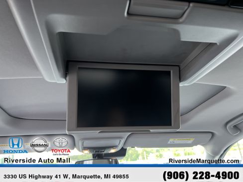 Used 2017 Honda Pilot Elite image 23