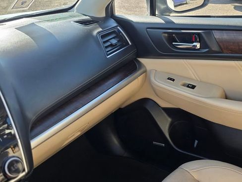 Used 2019 Subaru Outback 3.6R Limited image 39