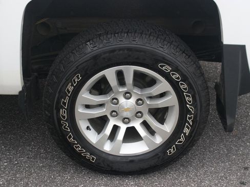 Used 2014 Chevrolet Silverado 1500 LTZ image 39