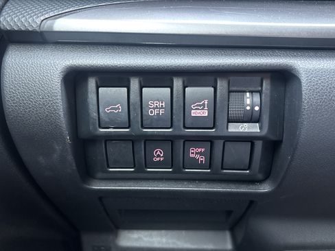 Certified 2024 Subaru Forester Premium AWD/4WD image 33