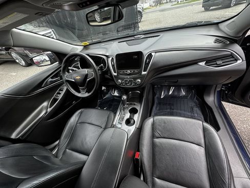 Used 2016 Chevrolet Malibu LT w/ Leather Package FWD image 20