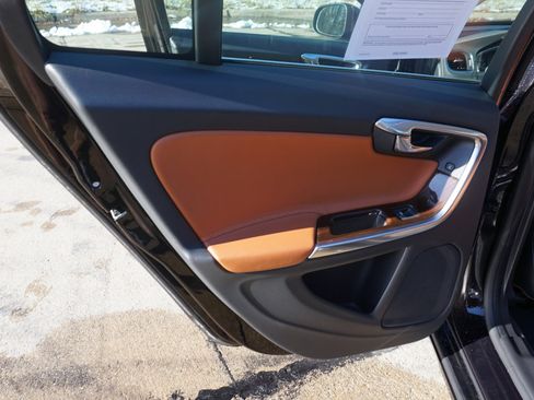 Used 2014 Volvo S60 T5 image 33