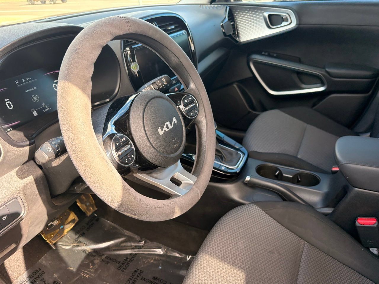 Used 2023 Kia Soul S FWD image 17