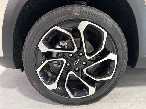 New 2026 Chevrolet Trax RS FWD image 46