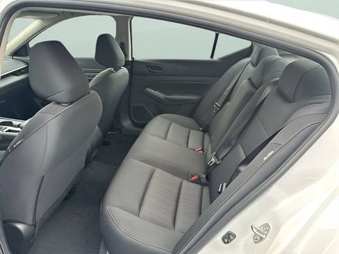 Certified 2025 Nissan Altima 2.5 S FWD image 18