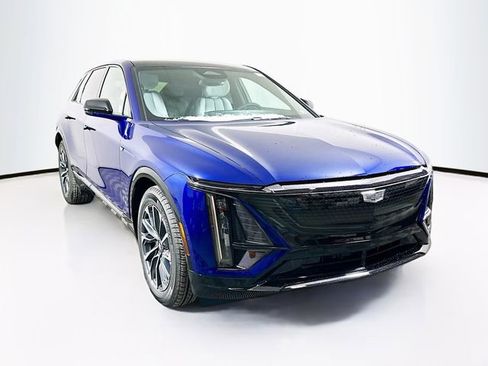 New 2025 Cadillac Lyriq Sport image 1