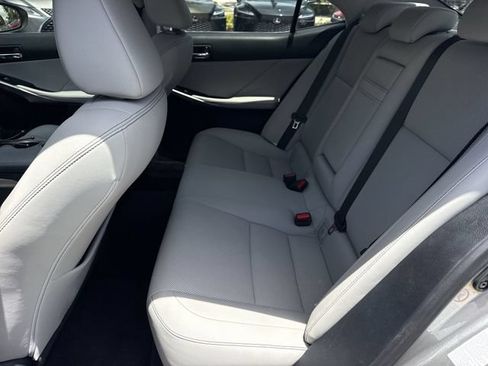 Used 2016 Lexus IS 200t w/ Premium Package RWD image 23
