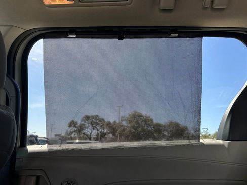 Used 2022 Toyota Sienna LE image 16