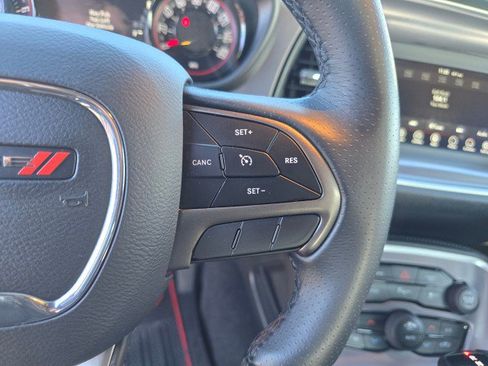 Used 2019 Dodge Challenger SXT w/ Driver Convenience Group RWD image 28