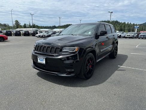 Used 2020 Jeep Grand Cherokee SRT AWD/4WD image 6
