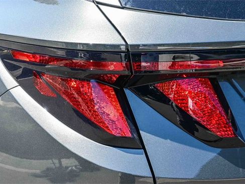 New 2025 Hyundai Tucson SEL image 8