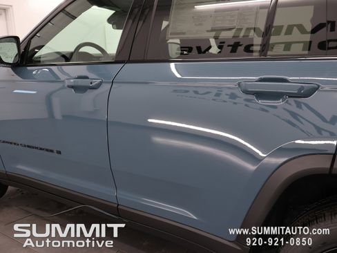 New 2026 Jeep Grand Cherokee Limited image 32