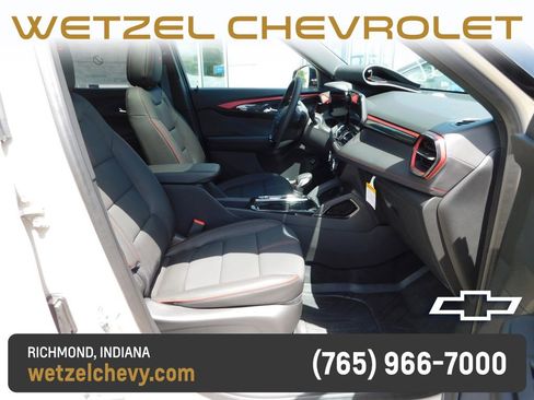 New 2026 Chevrolet TrailBlazer RS w/ Convenience Package AWD/4WD image 18