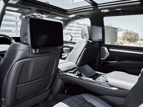 Used 2026 Cadillac Escalade V AWD/4WD image 45