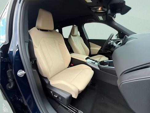New 2026 BMW X3 xDrive30i w/ Premium Package AWD/4WD image 23