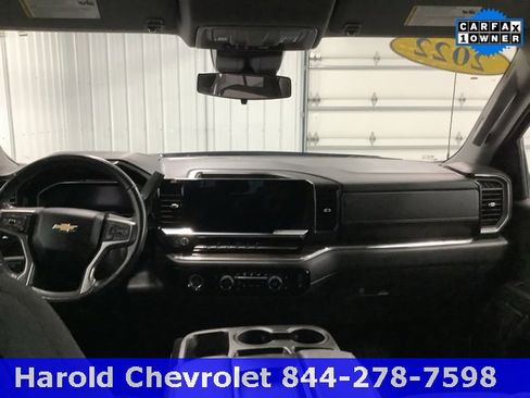 Used 2022 Chevrolet Silverado 1500 LT image 13
