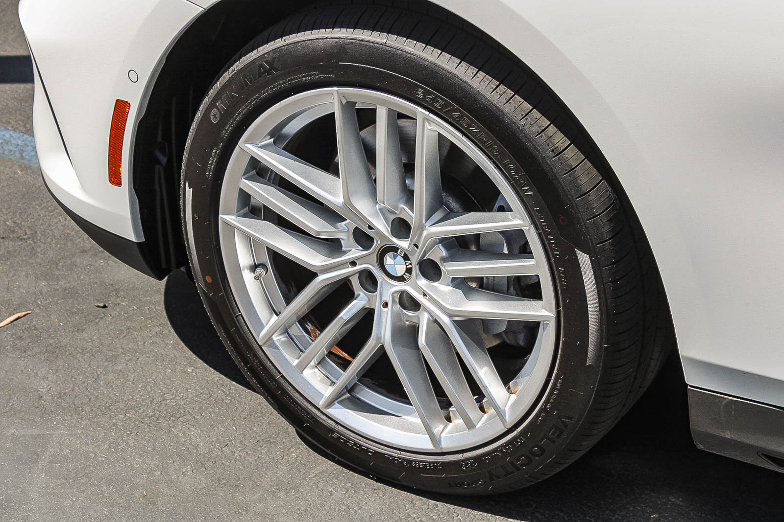 Used 2024 BMW 530i w/ Convenience Package RWD image 13