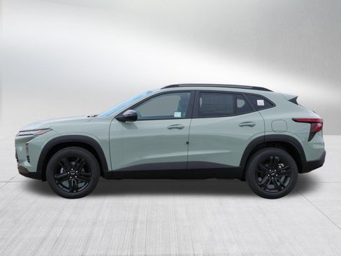 New 2026 Chevrolet Trax ACTIV w/ Driver Confidence Package FWD image 2