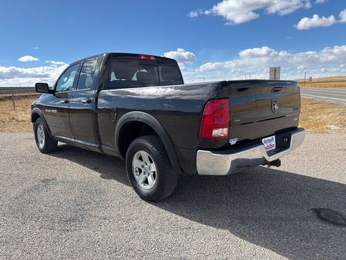Used 2012 RAM 1500 Classic SLT image 3